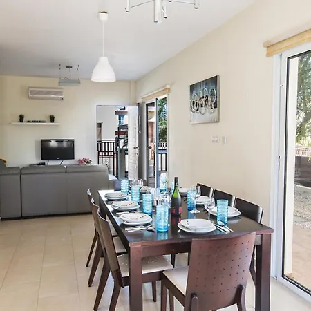 You Will Love This Luxury 3 Bedroom Holiday In With Private Pool 1251 *